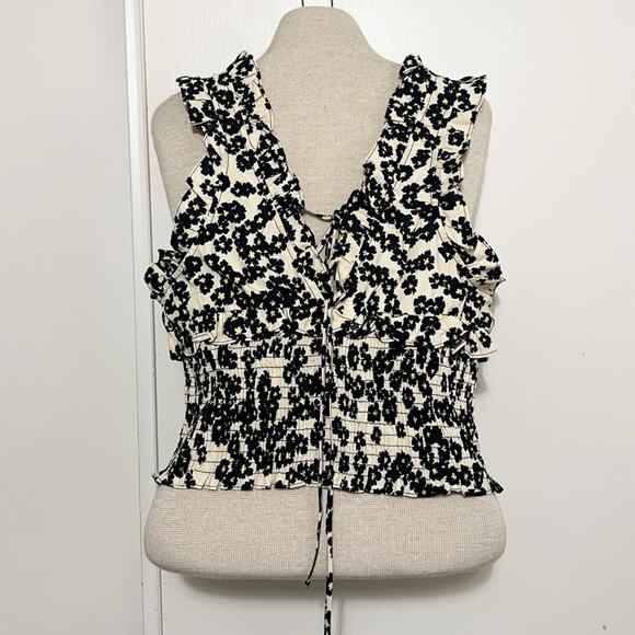 NWT Topshop Smocked Floral Crop Top 8 - Picture 5 of 12